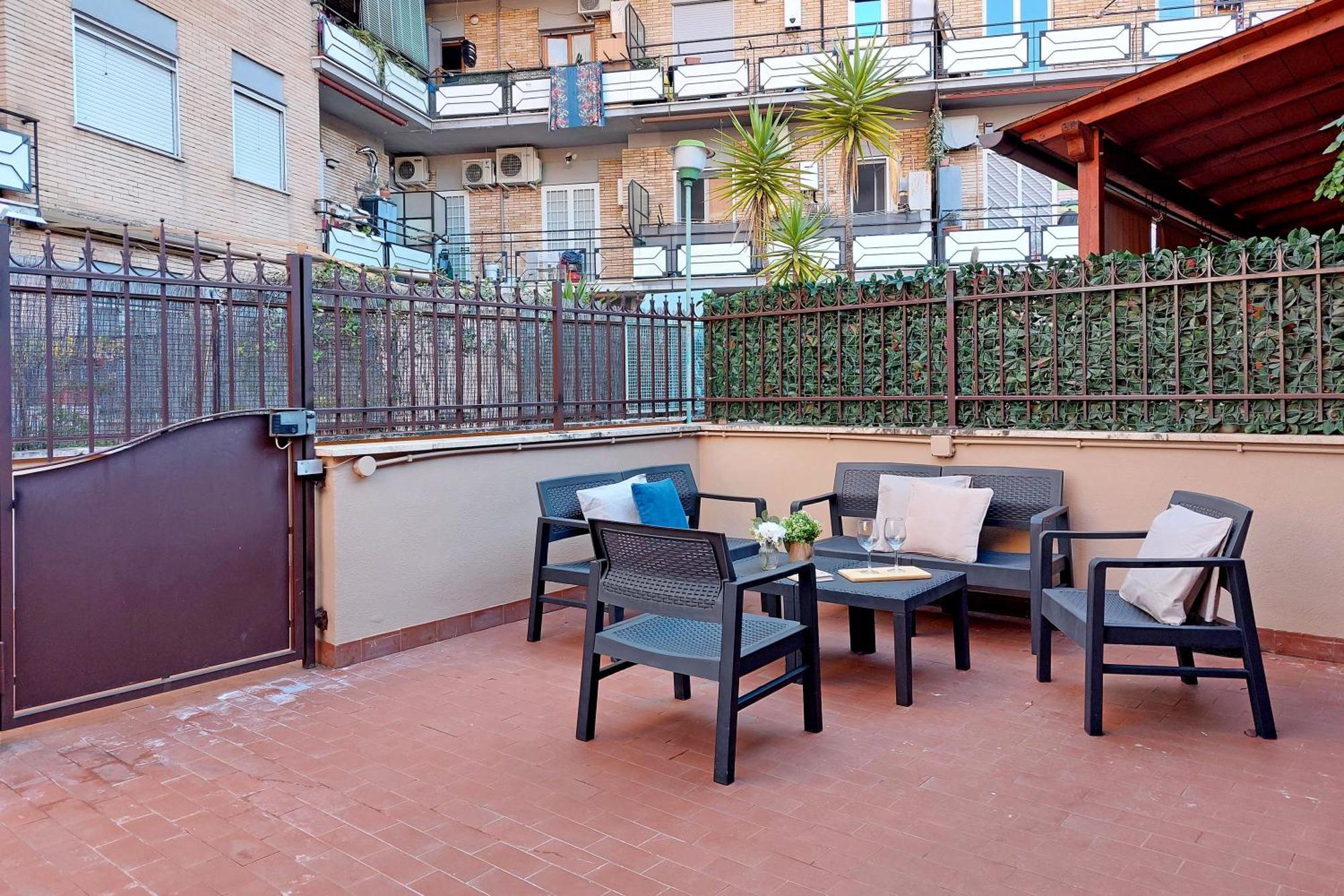 La Terrazza Di Christian Apartment Rom